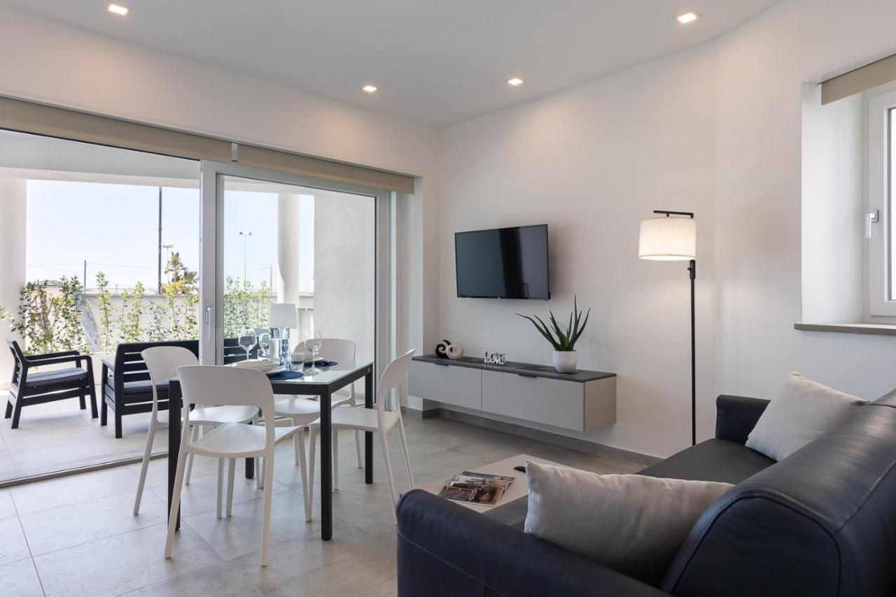 Oneweek Gaeta Suites And Apartments Exterior foto
