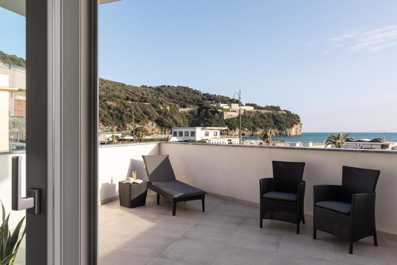 Oneweek Gaeta Suites And Apartments Exterior foto